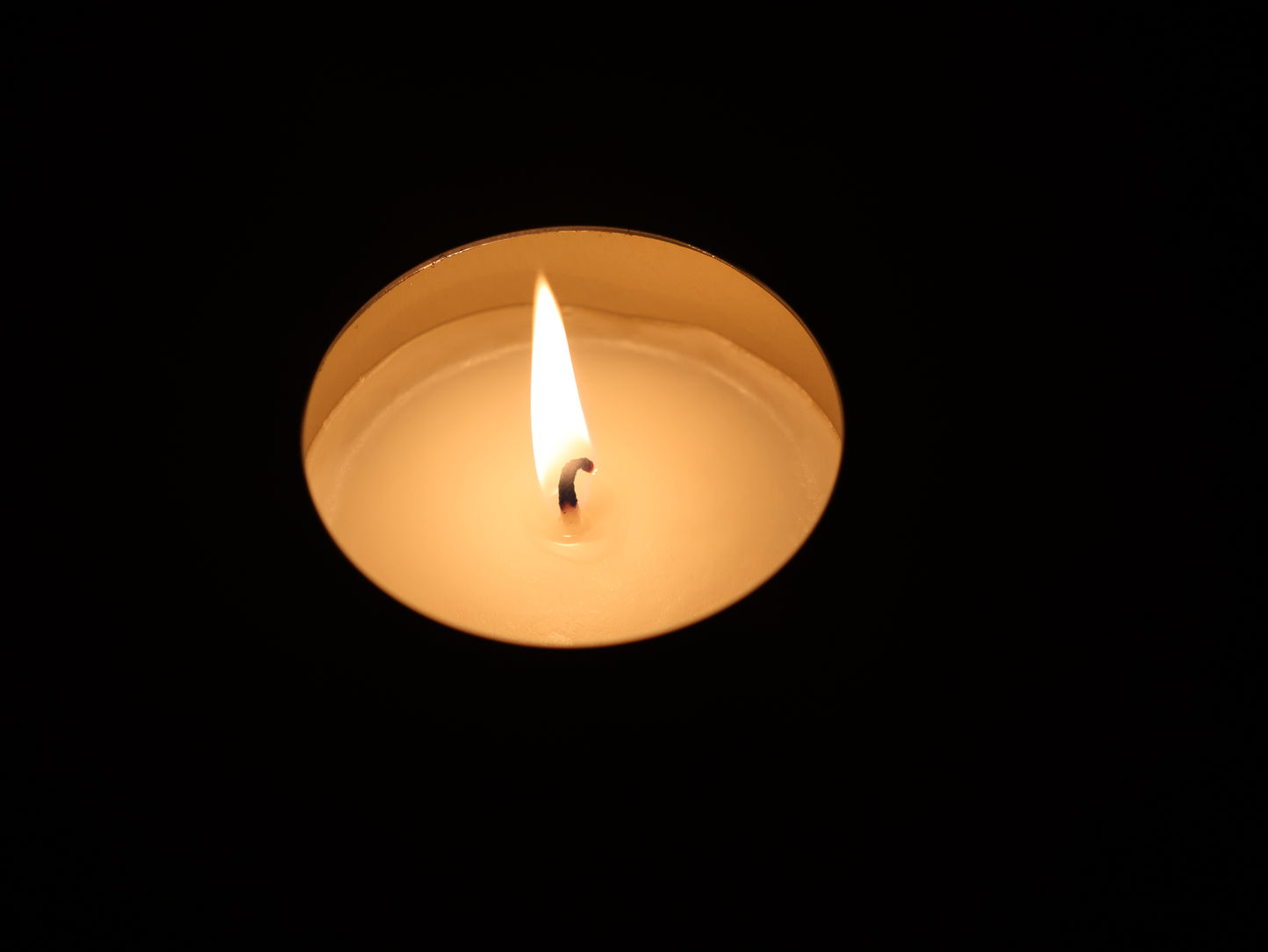 Night Breeze Candle